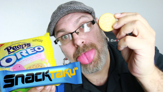 Snacktaku Eats Peeps Oreos, Turns Pink
